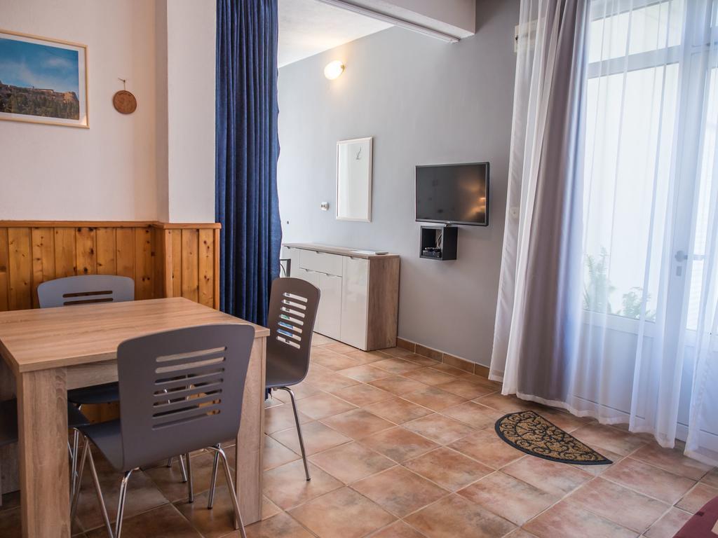 Apartments Viskovic هفار الغرفة الصورة